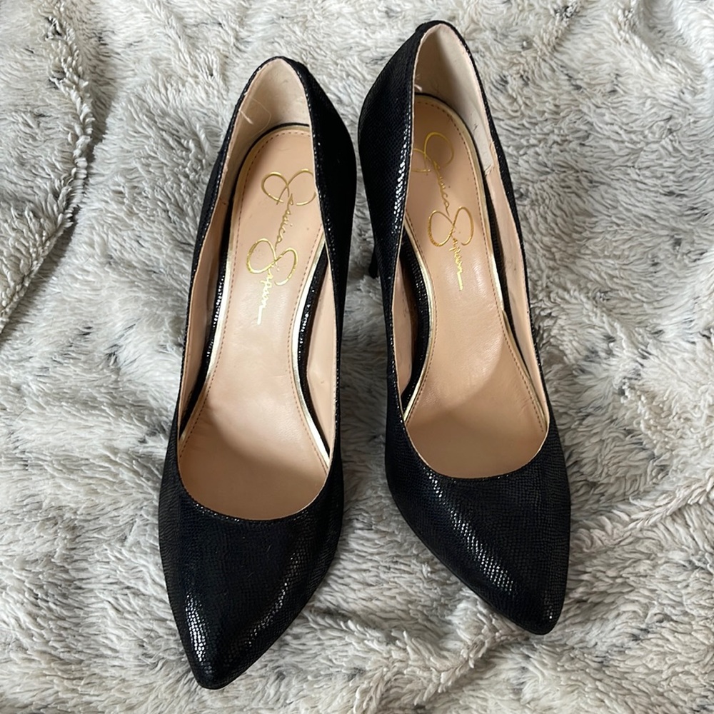 Black Jessica Simpson 2 1/5 inch heels